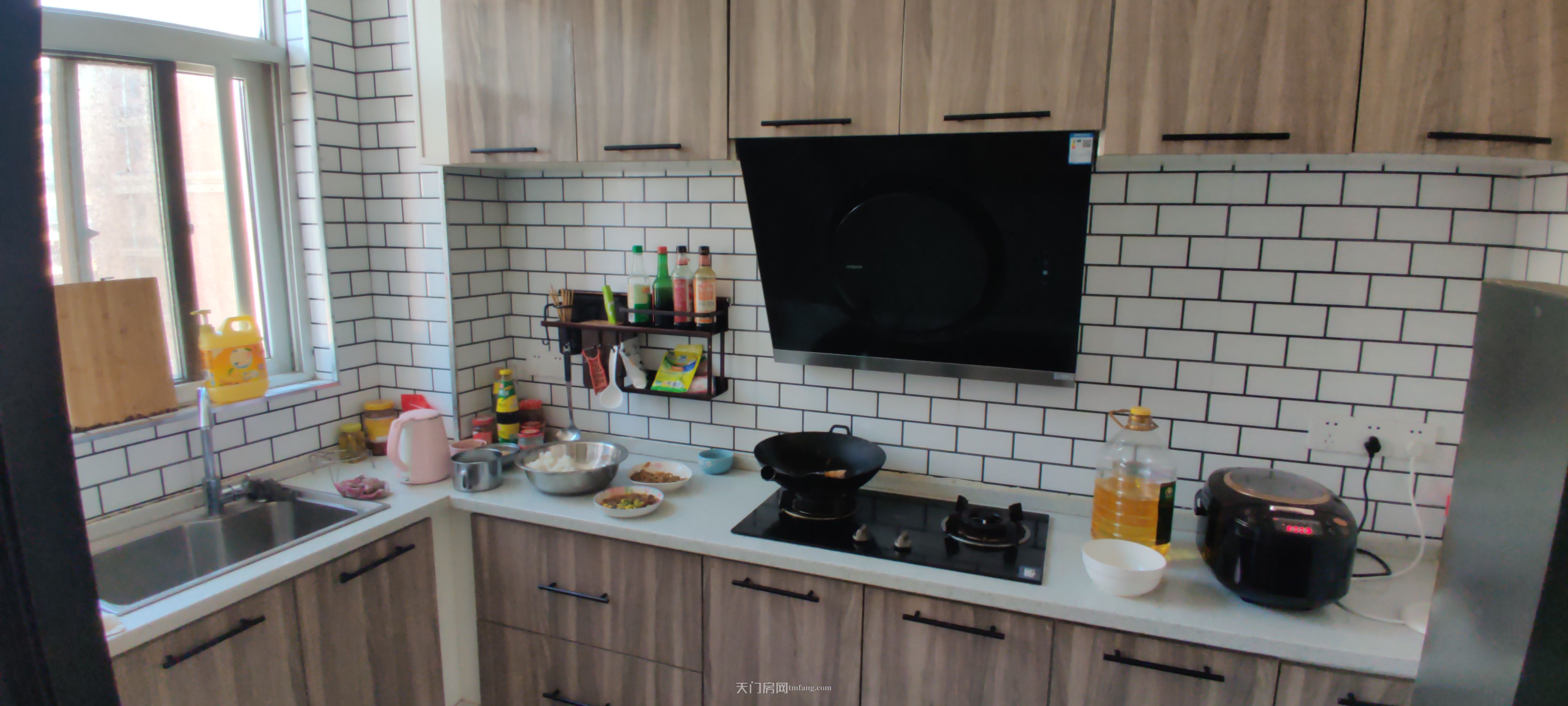 华泰 房三室精装修家具家电全送