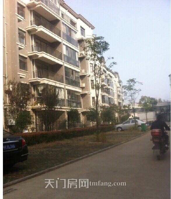 华泰小学对口房，98平小户型