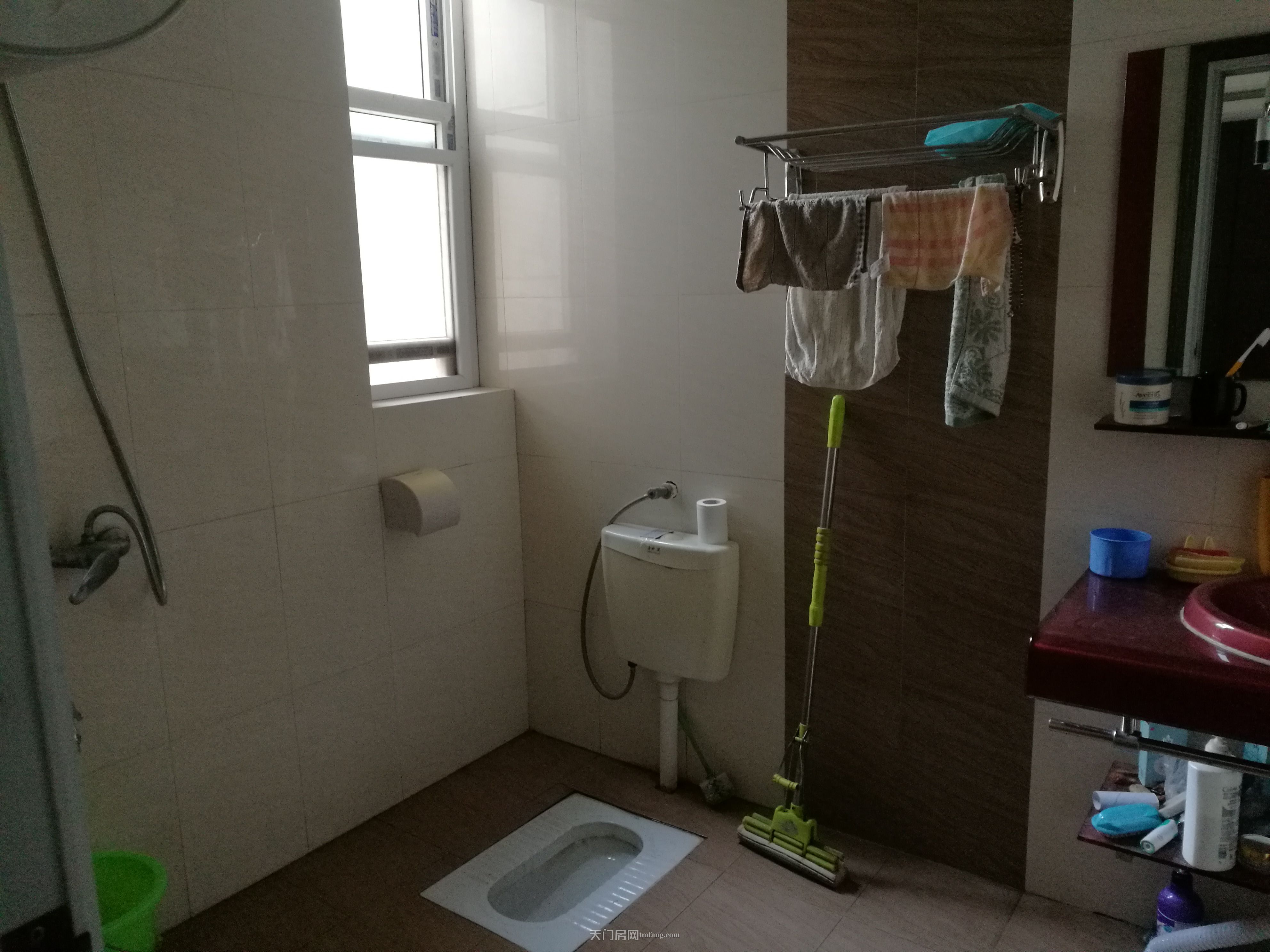 实验高中旁锦绣家园步梯三室两厅两卫出售