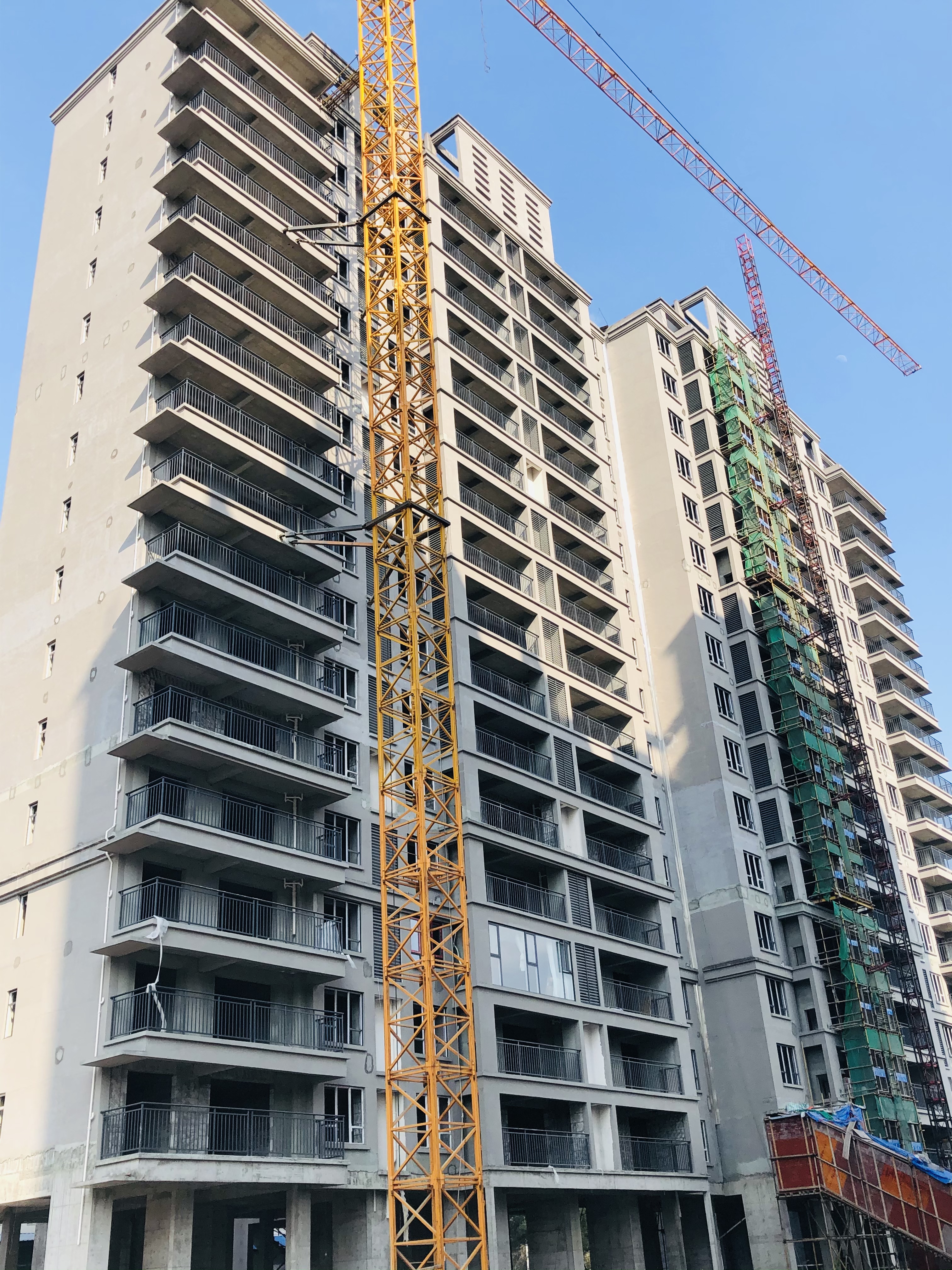 碧水园·锦城2月工程进度：3号楼即将封顶