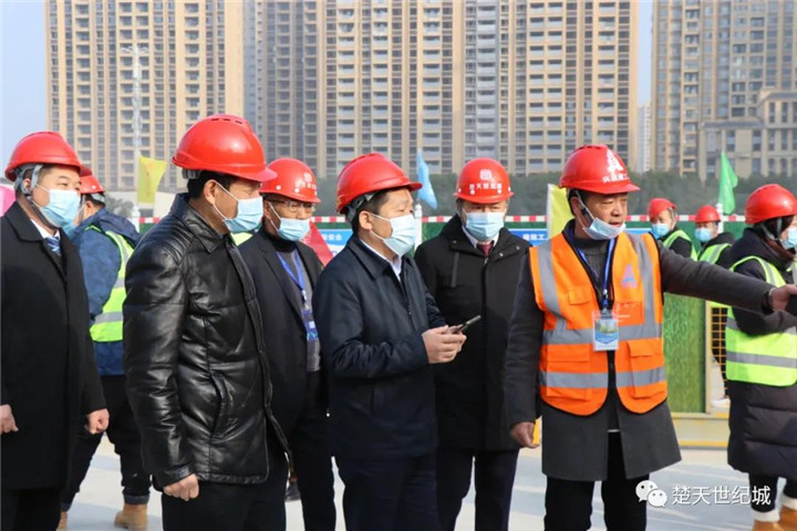 天门市建设工程质量安全现场观摩会在楚天世纪城召开