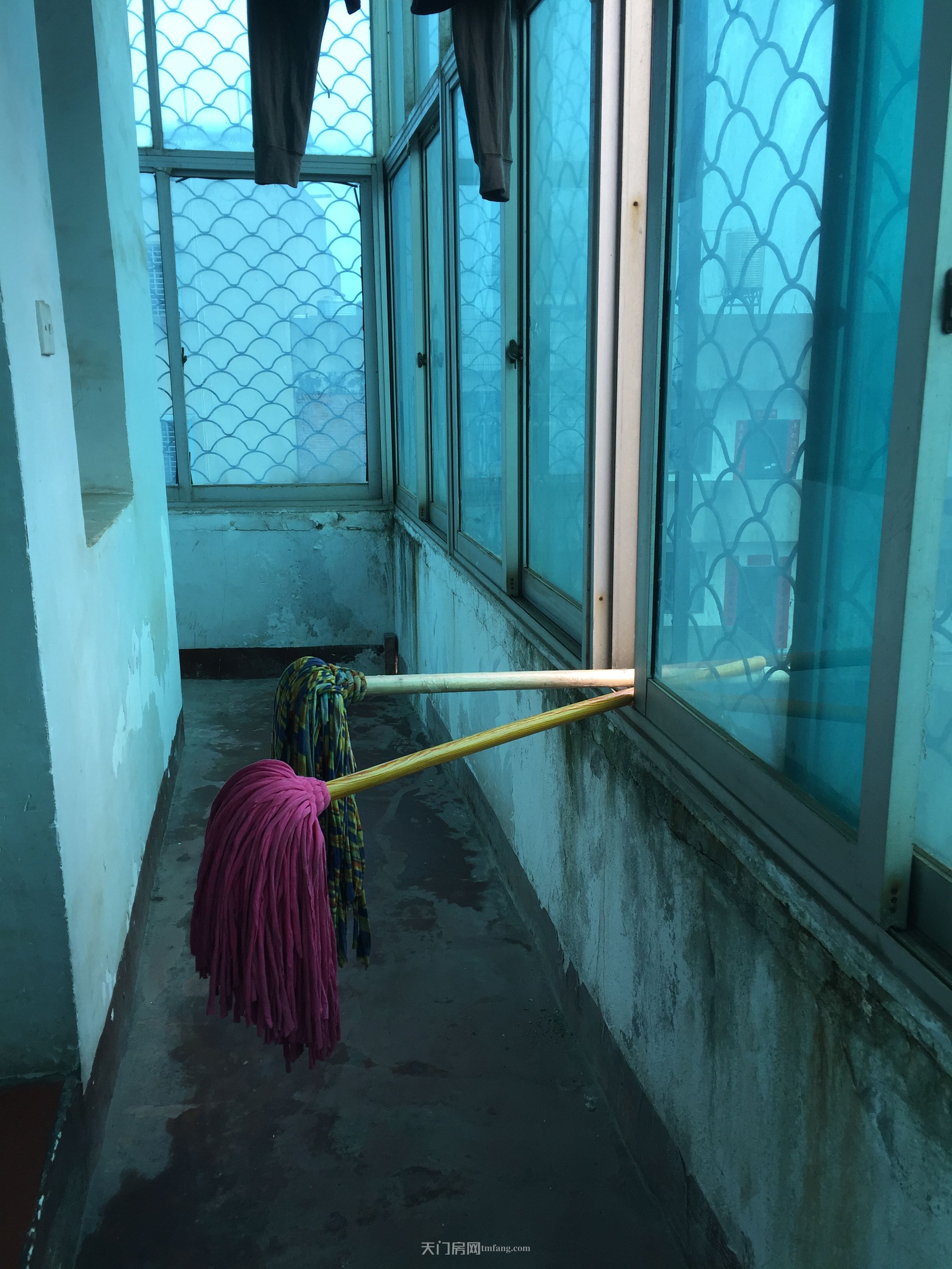 随子女离开天门急售市区好房