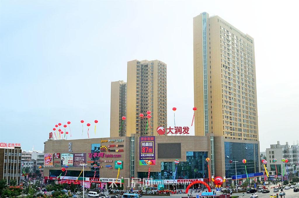 世贸中心实景图