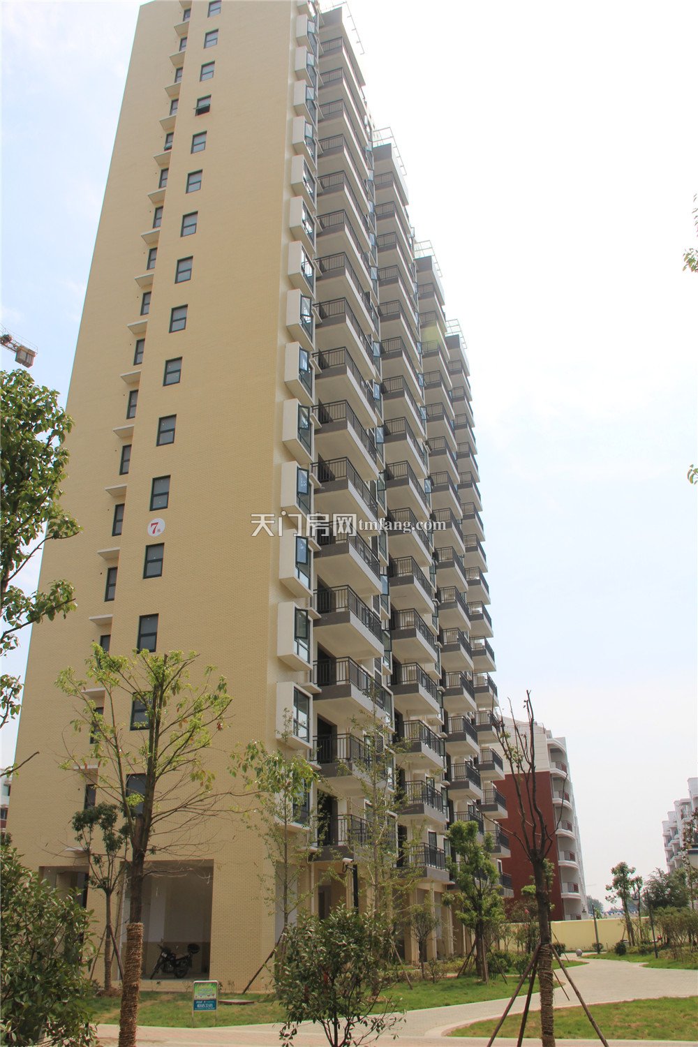 鸿泰公馆小区实景