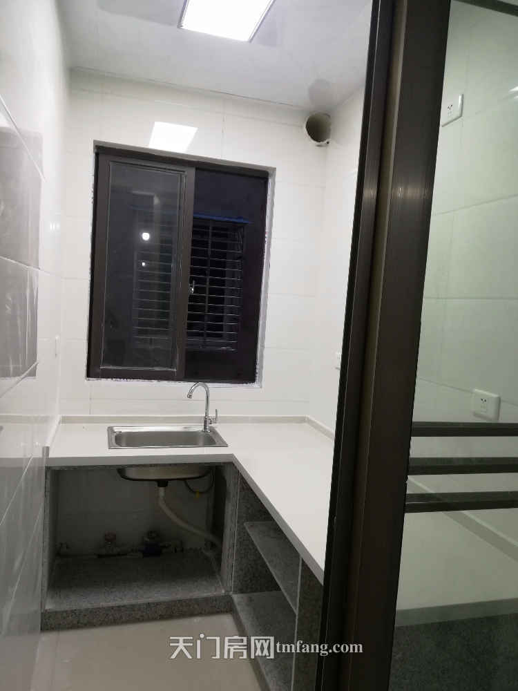 草鞋店街新房出租