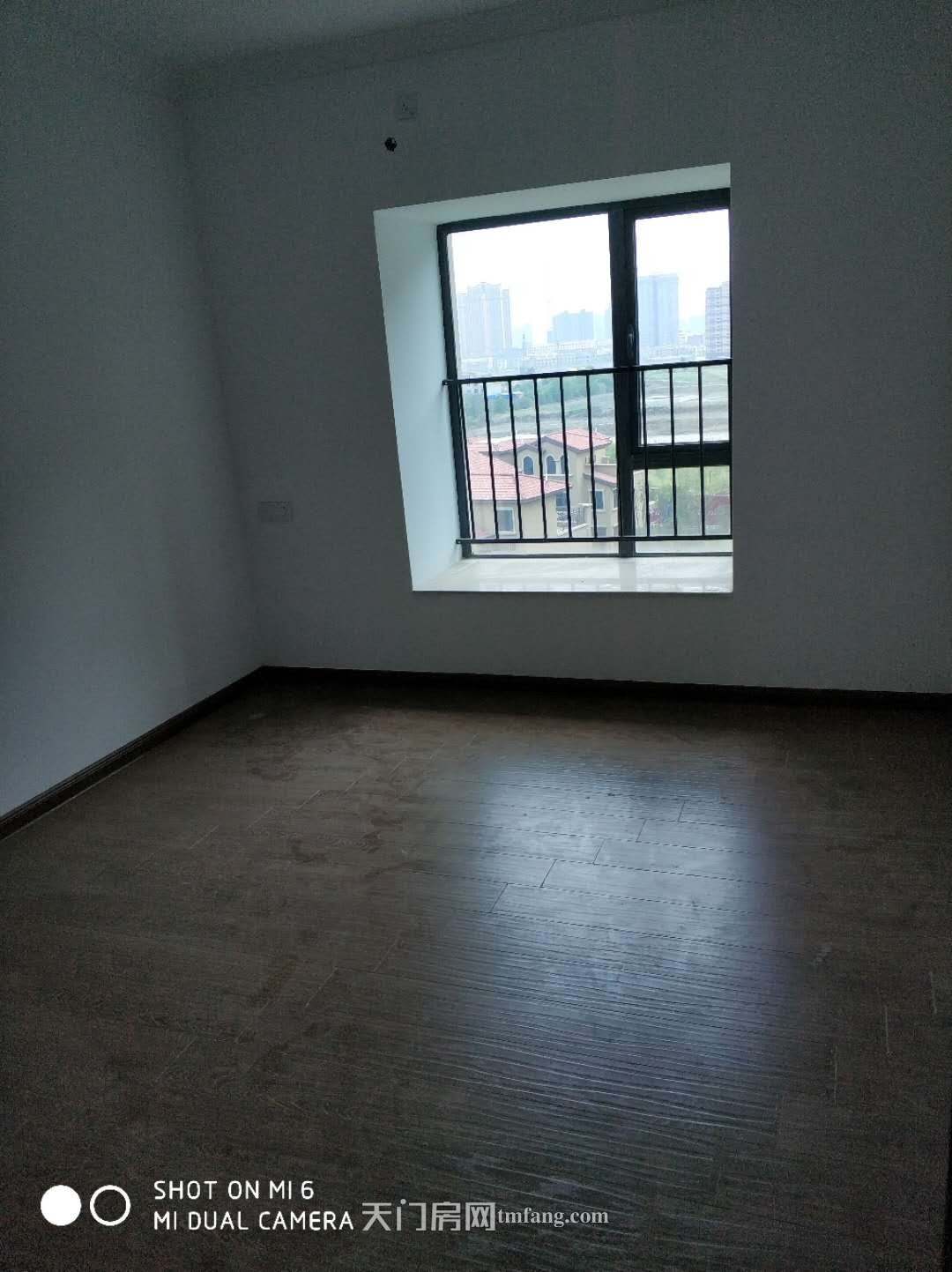 碧桂园一期新房， 东边位，朝向好，性价比高