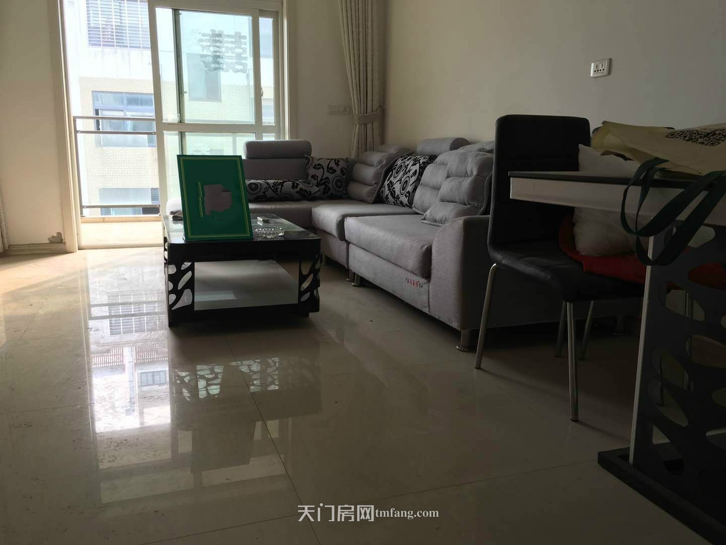 南洋新城超大阳台房型方正