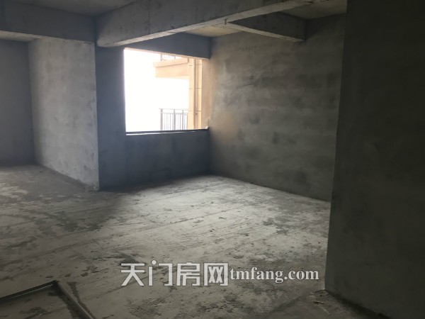 仙北汉江广场高层毛坯房便宜出售