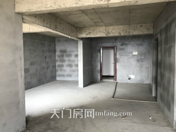 仙北汉江广场高层毛坯房便宜出售