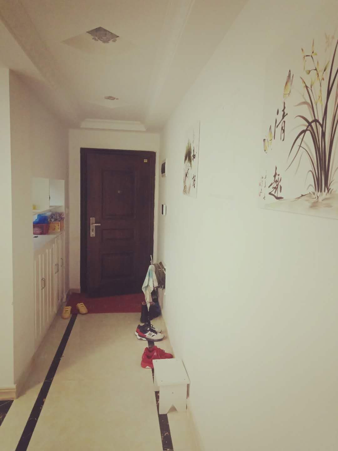 楚天精装3房带家电出售