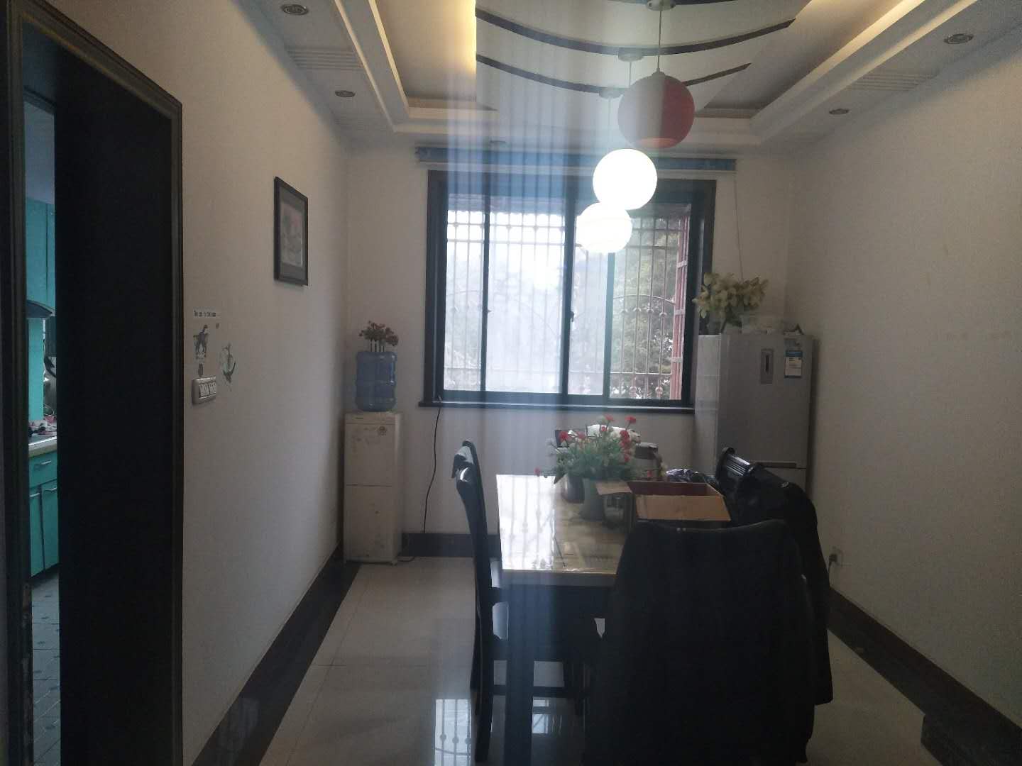 西湖苑B区精装大三房步梯低层