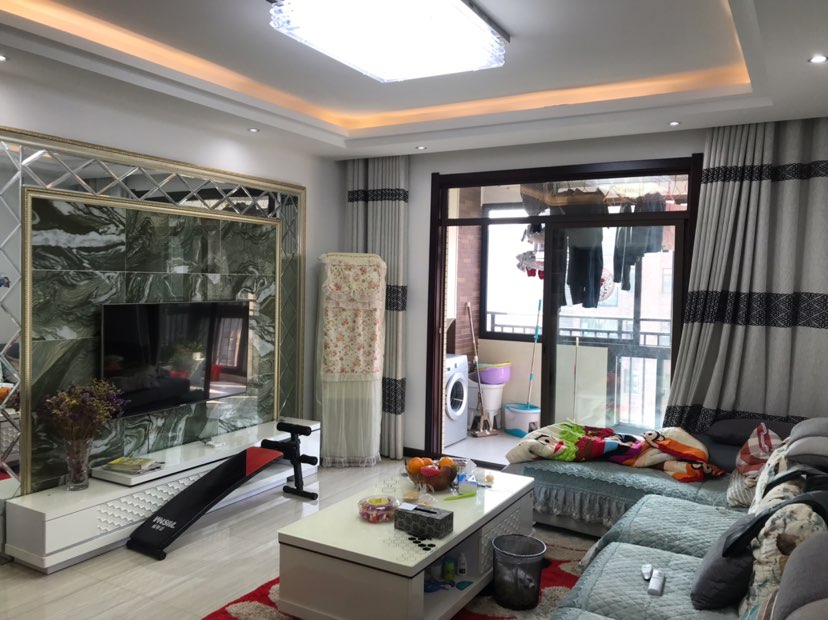 世纪城一期精装113平米一梯两户