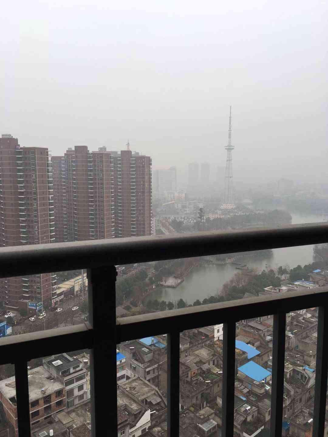 新宇城上城85平米毛坯二房37万