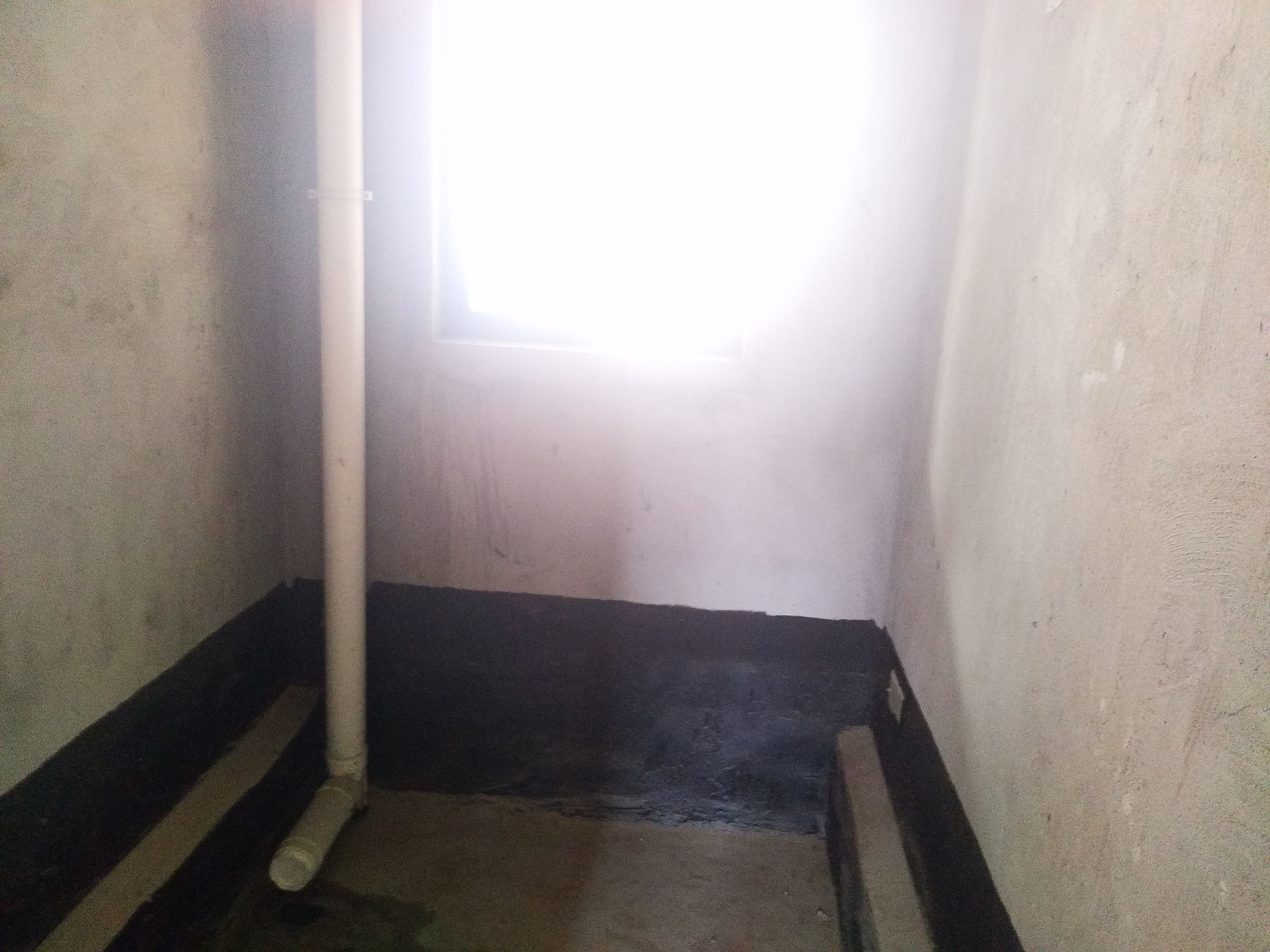 汉旺世纪城A区大三房毛坯育才  房