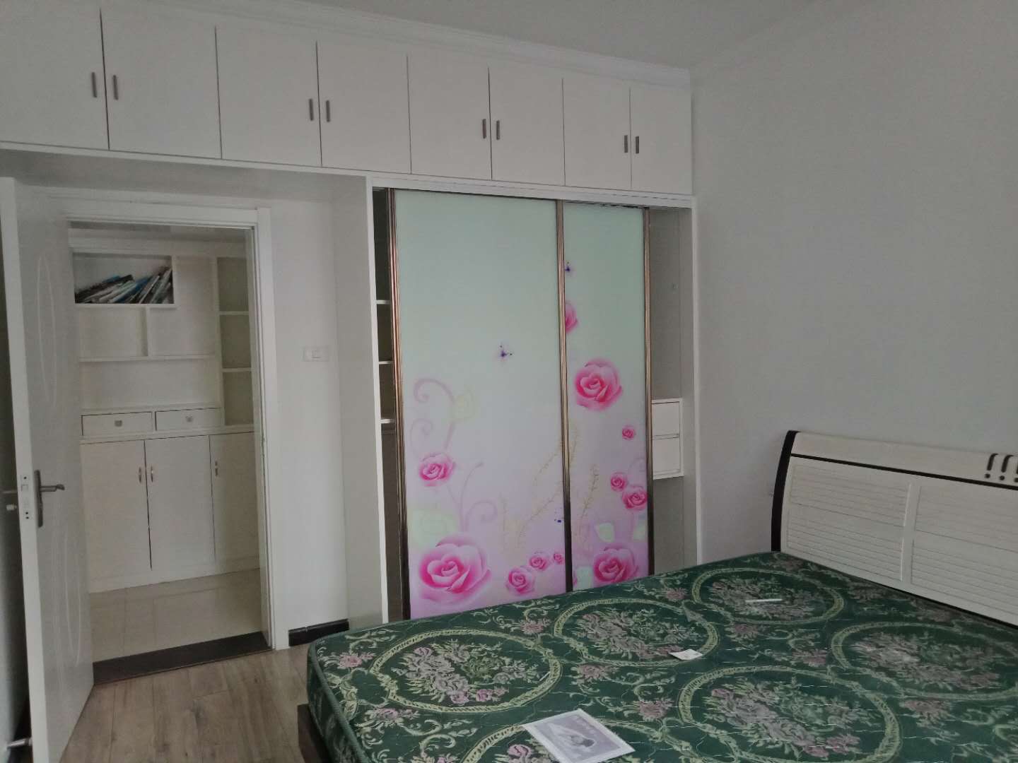 新城四期精装大三房全面翻新南北通透双阳台