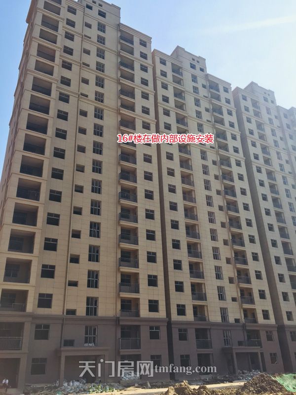 16号楼在做内部设施安装.jpg