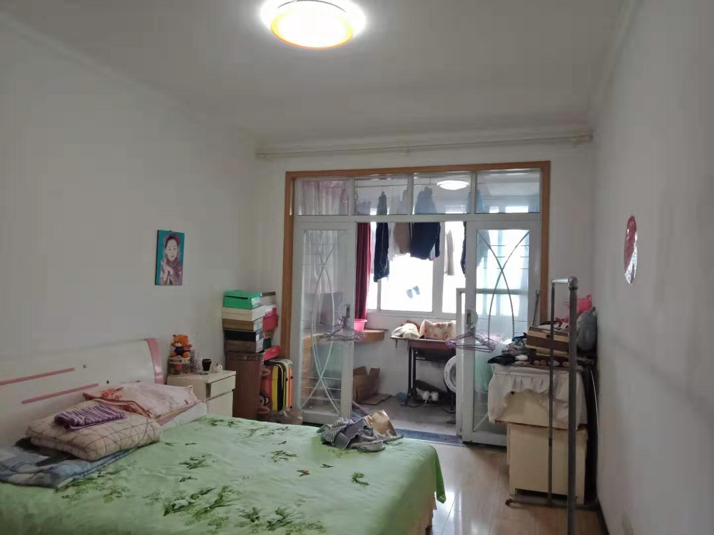 西湖名居大两房精装步梯中层