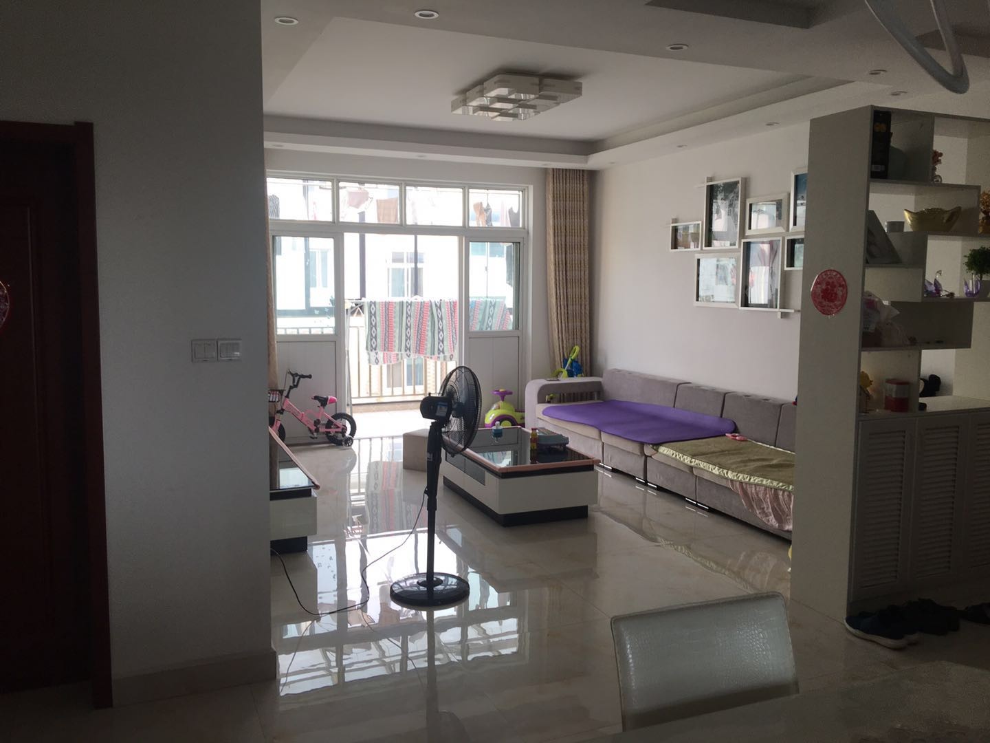 冠南景林春天纯板楼步梯房