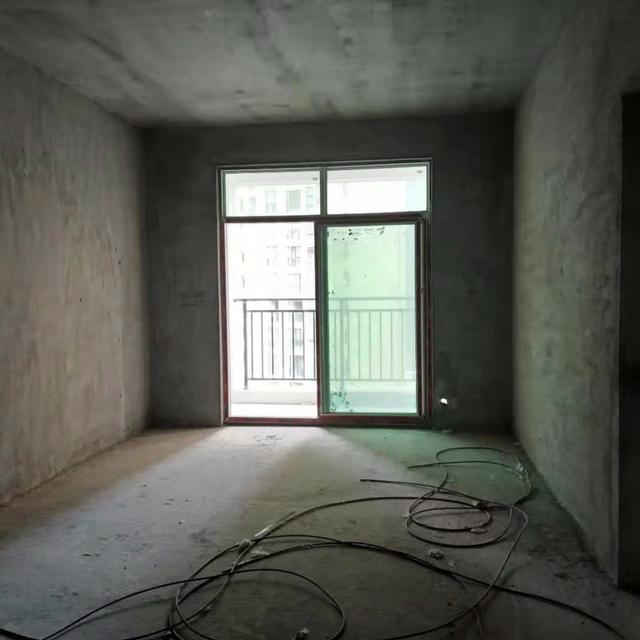 城上城大三房急售