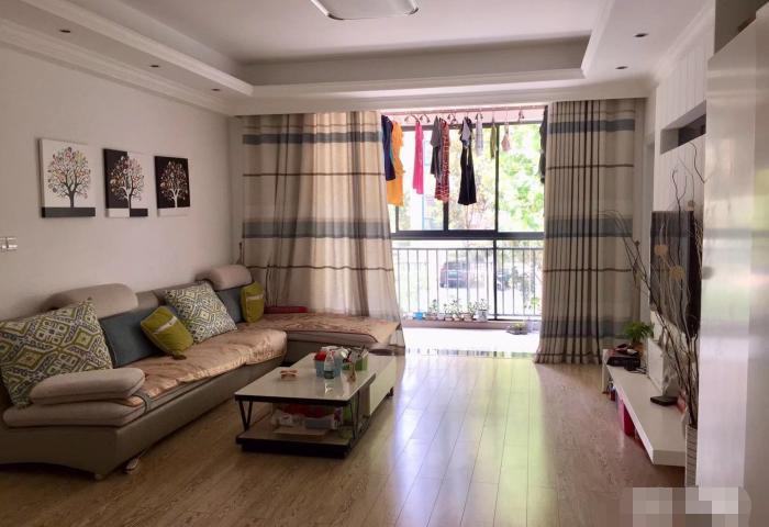 冠南玉兰园大三房精装修