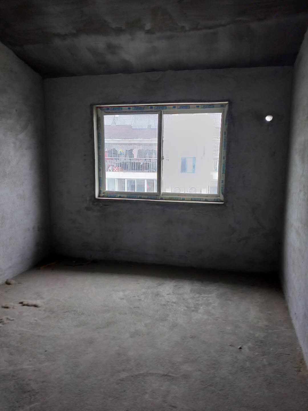 姜店小城2室一厅单元低价出售