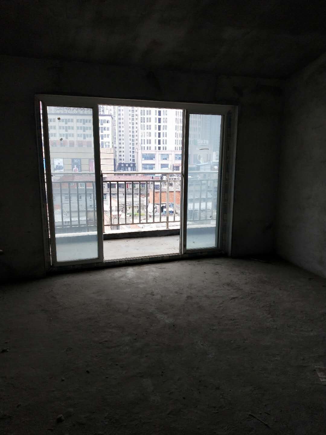 姜店小城2室一厅单元低价出售