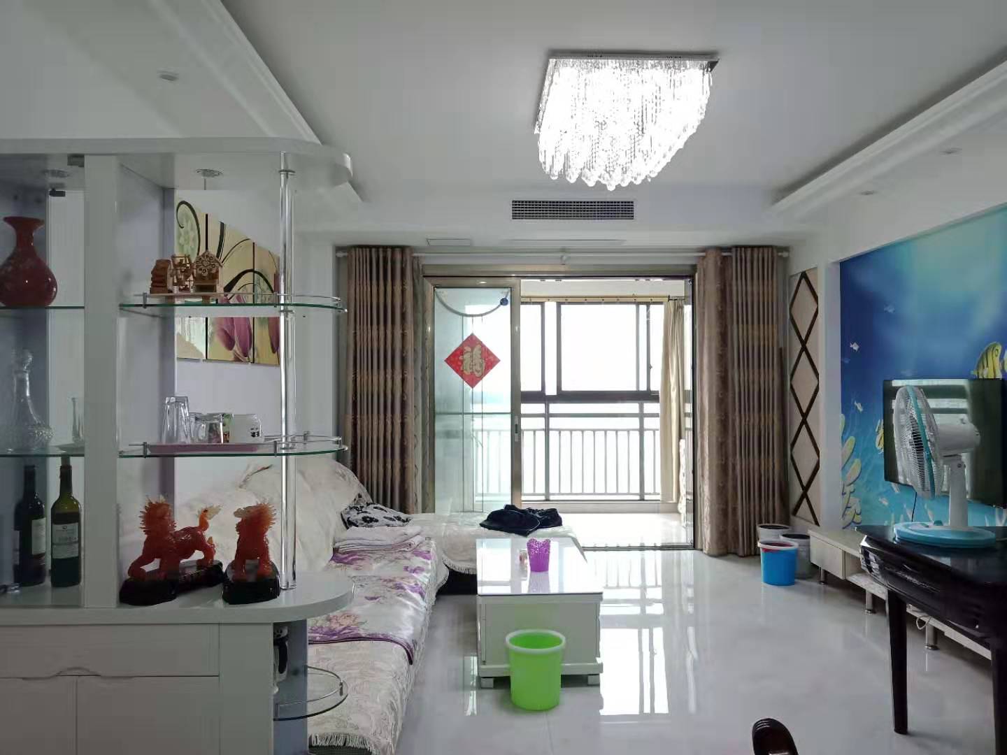 大润发精装两房世贸公馆出行方便