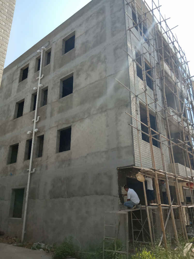 天门外国语学校对面新建好房出租