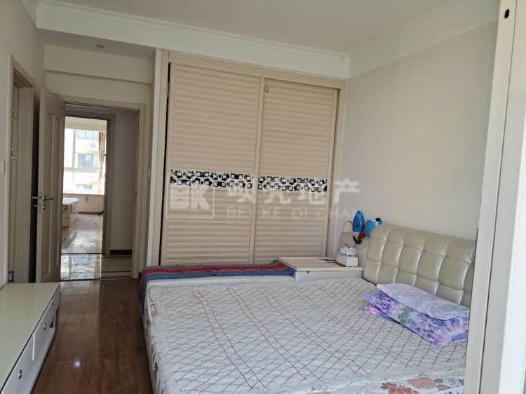 玉兰苑精装三房急售中介同行勿扰