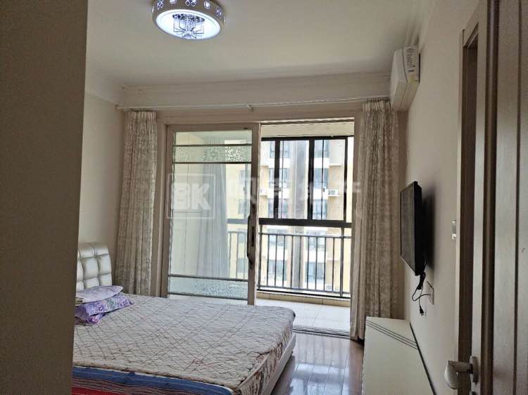 玉兰苑精装三房急售中介同行勿扰