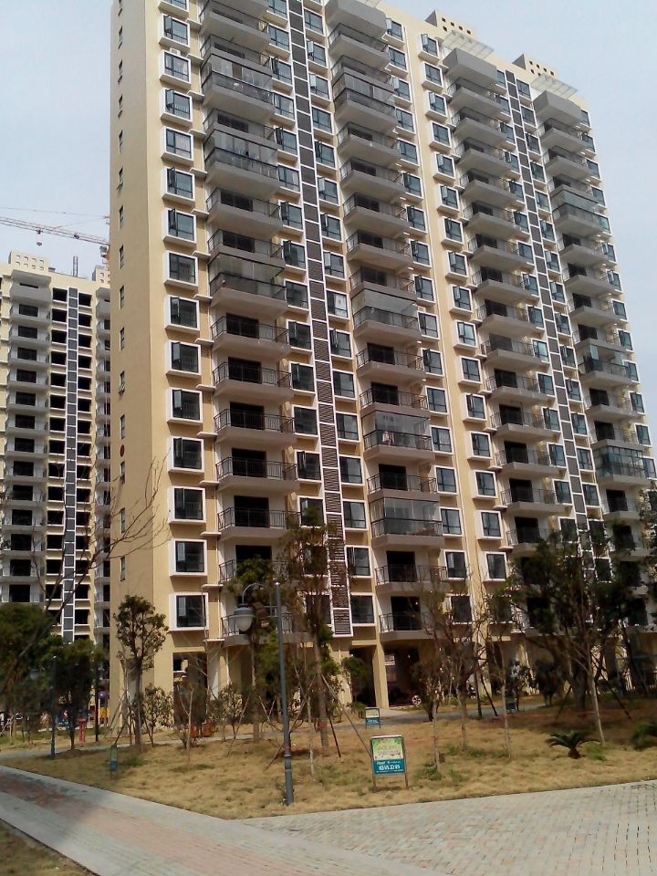 实验高中旁，高品质小区现房出售！价格面议！（有图有真相）