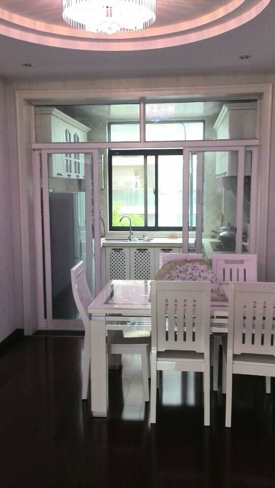  装修了的房子低价出售