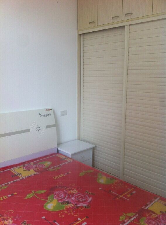 天城明珠精装修房低价出租