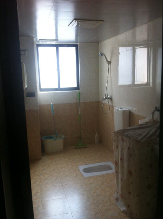 出售新城二期南区大户型景观房框架结构