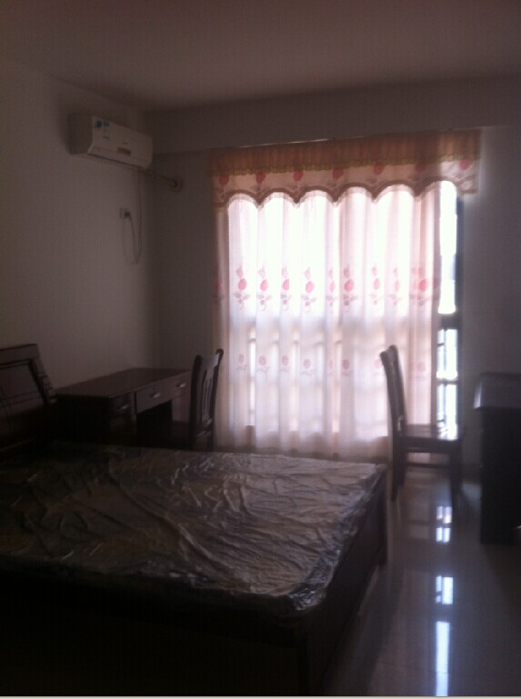 出售新城二期南区大户型景观房框架结构