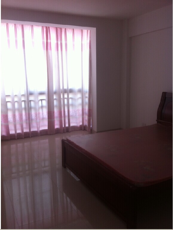 出售新城二期南区大户型景观房框架结构