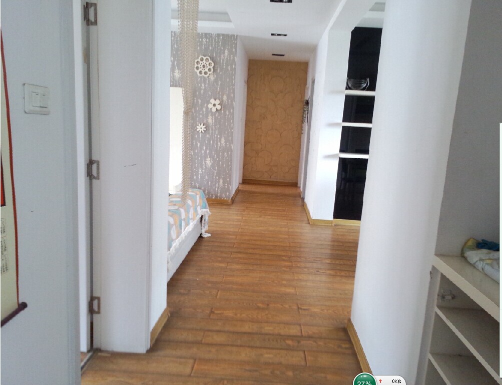 新城二期6楼精装修房出租，有图哦~~~~