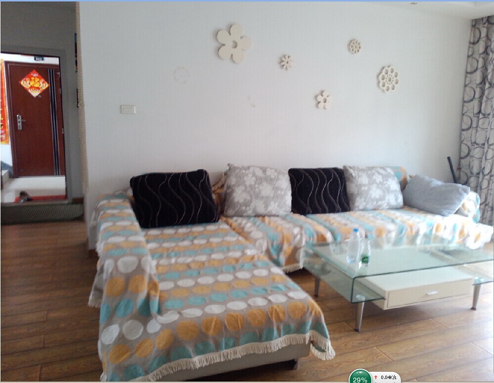 新城二期6楼精装修房出租，有图哦~~~~