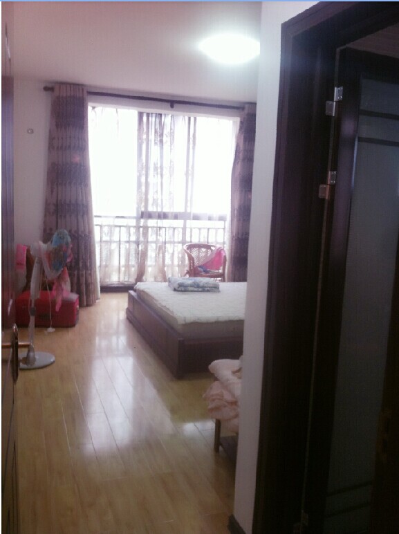 出售新城二期精装修景观楼