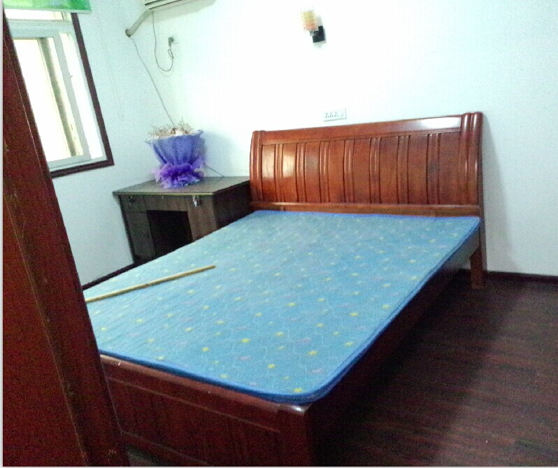 大润发附近2室2厅单元出租