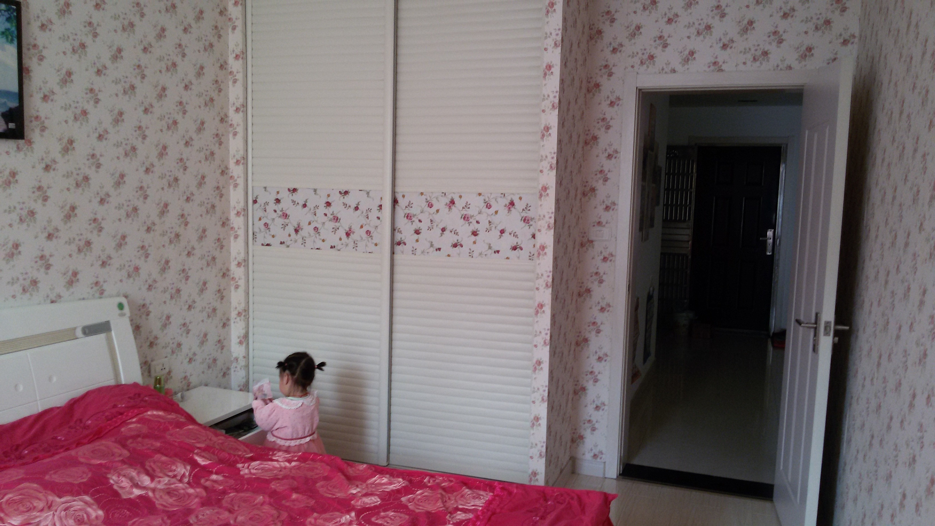 渠畔美居电梯房精装修单元低价出售