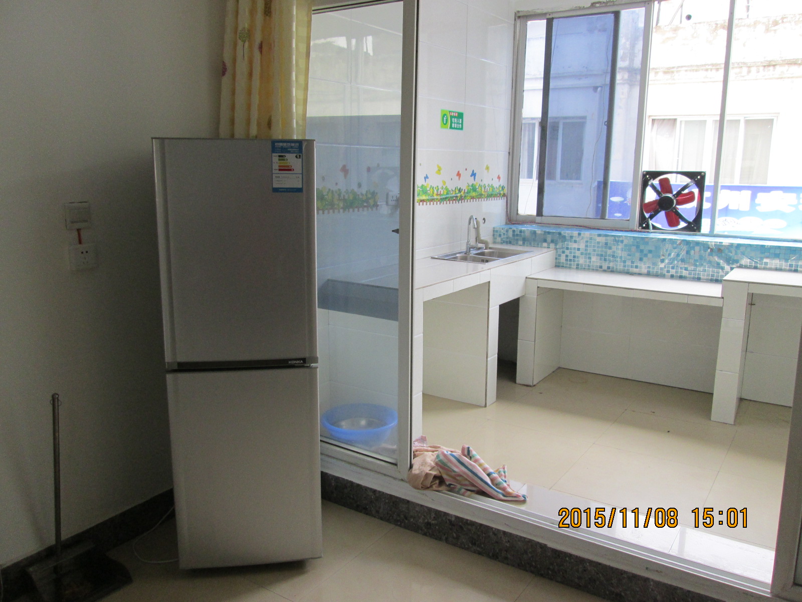 城市花园临街3楼出租带电信光纤新装新房新电器