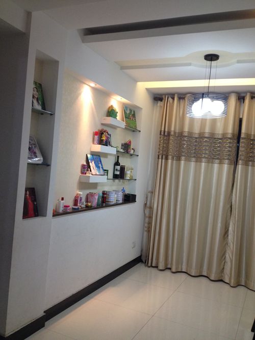 新城一期三室两厅两卫精装修出售