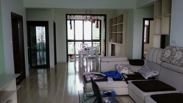 天门中学天城明珠带家具电器精装三室电梯房