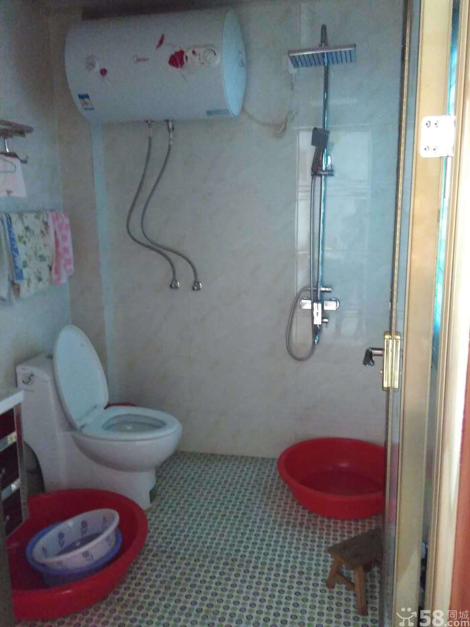 岳口御景金湾小精装修2房2厅1卫出售