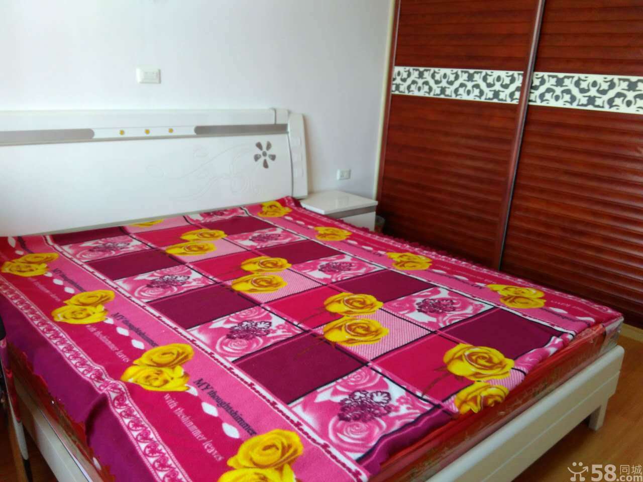 岳口御景金湾小精装修2房2厅1卫出售