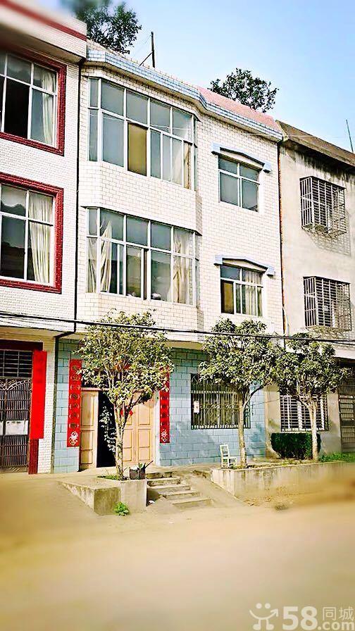 陈方小区朝南 排私房出售