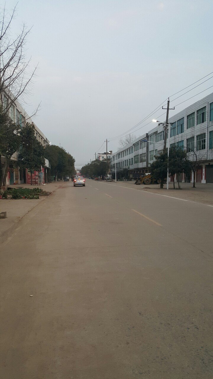 干驿镇 菜场附近两间5层楼房