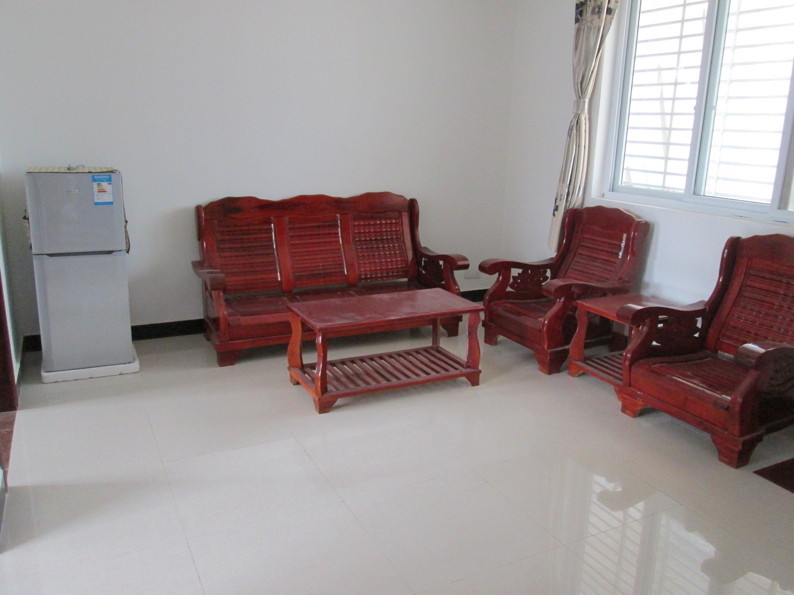 城市花园爱玛3楼5楼带电信光纤新房新电器