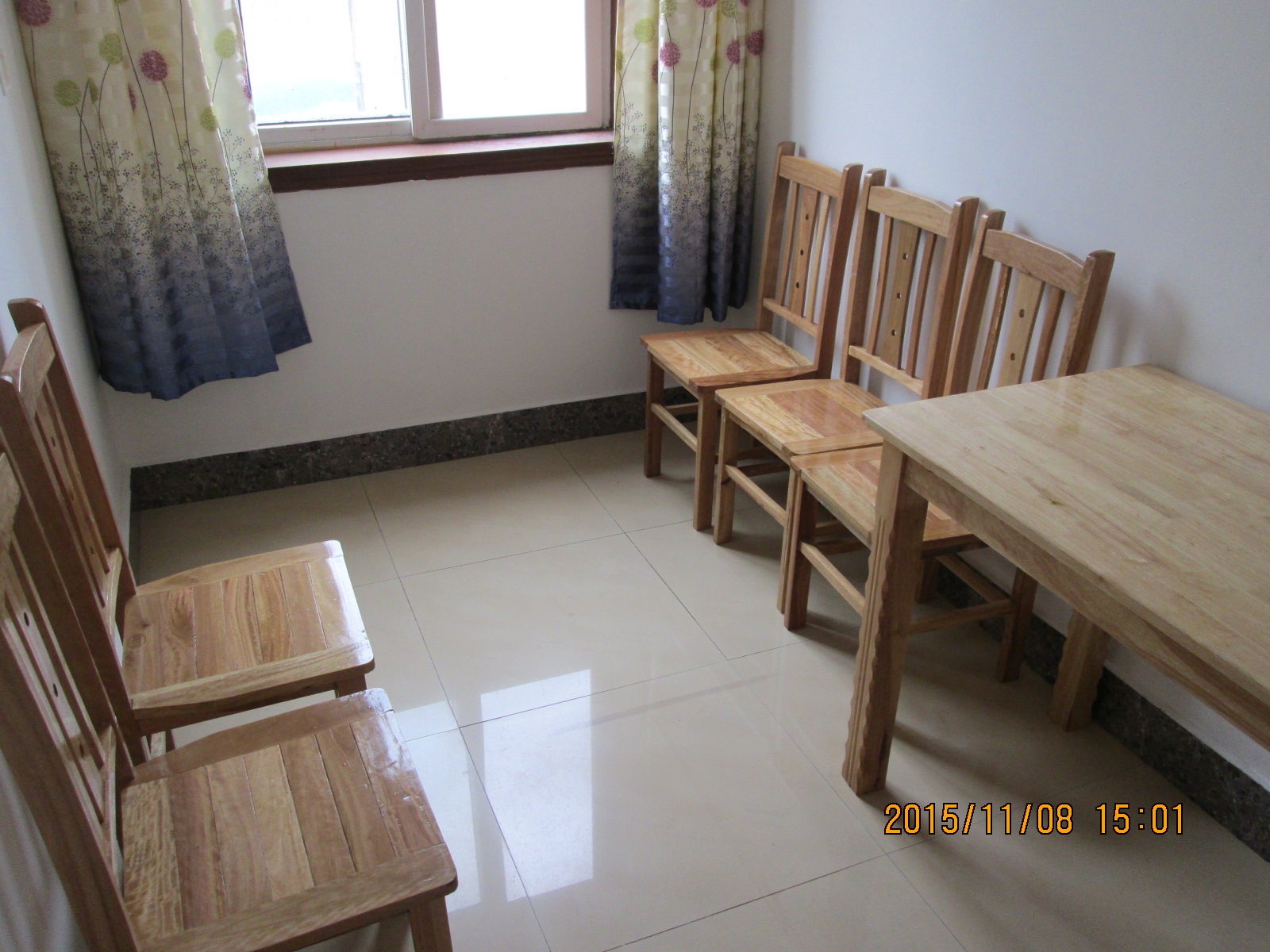 喜欢干净卫生的来.城市花园3楼带电信光纤50m新装新房新电器